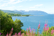 44-Fjords-Lakes-Streams