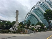 17-GardenByTheBay