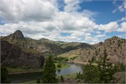 03-MissouriRiverCanyon