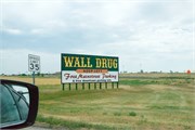 05-Wall_Drugs_SD