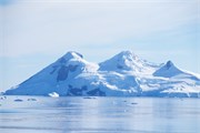25_EnterpriseIsland