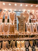 012-Dubai_Markets