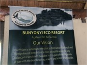 017-LakeBunyonyi