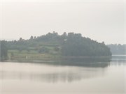 033-LakeBunyonyi