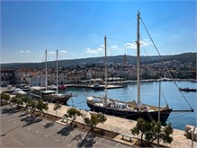 007_1016a-Brac-Island