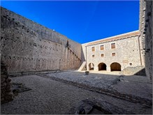070_1016a-Ston-Croatia