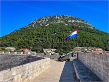 072_1016a-Ston-Croatia