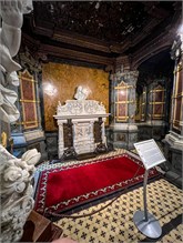 12-Peles-Castle