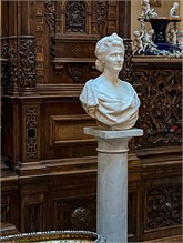 24-Peles-Castle