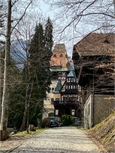 72-Peles-Castle