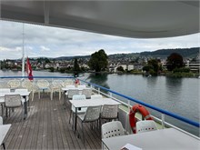 06-Lake_Zurich