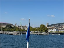 12-Lake_Zurich