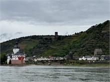 28-Rhine_Gorge