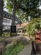 05-Luxomborg