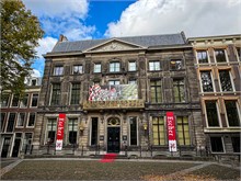 32-Deen_Haag