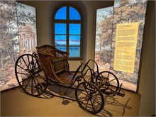 35-Nymphenburg-Carriages-Sleds