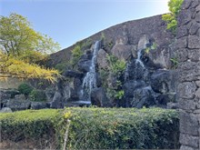 027-Spirited-Garden