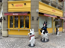 001-Gaspard-and-Lisa