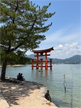 002-Itsukushima-Shrine