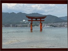 014-Itsukushima-Shrine